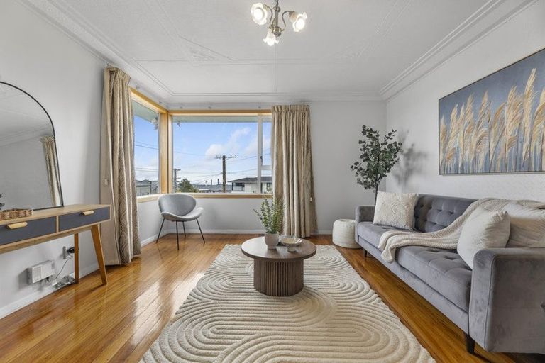 Photo of property in 75 Gilkison Street, Halfway Bush, Dunedin, 9010