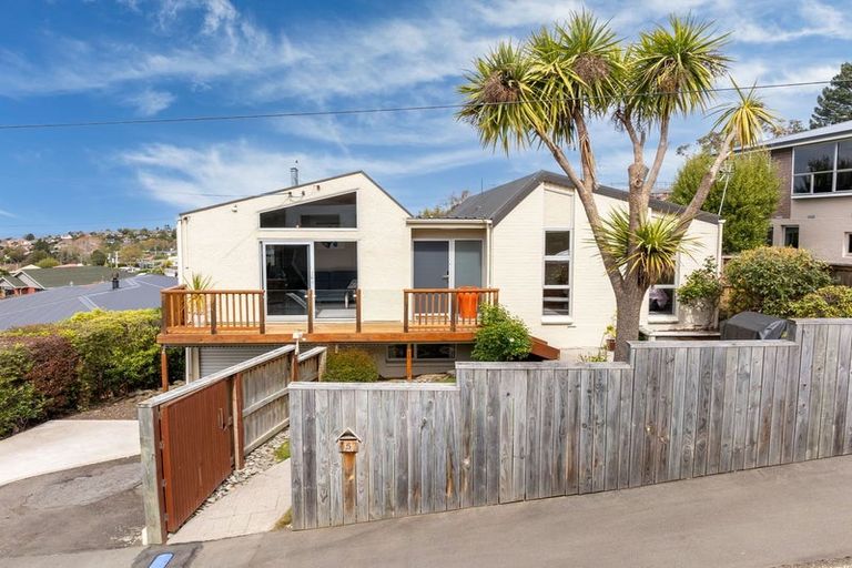 Photo of property in 5 Larkins Street, Helensburgh, Dunedin, 9010