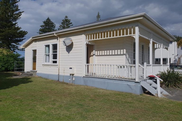 Photo of property in 92 Te Awa Avenue, Te Awa, Napier, 4110