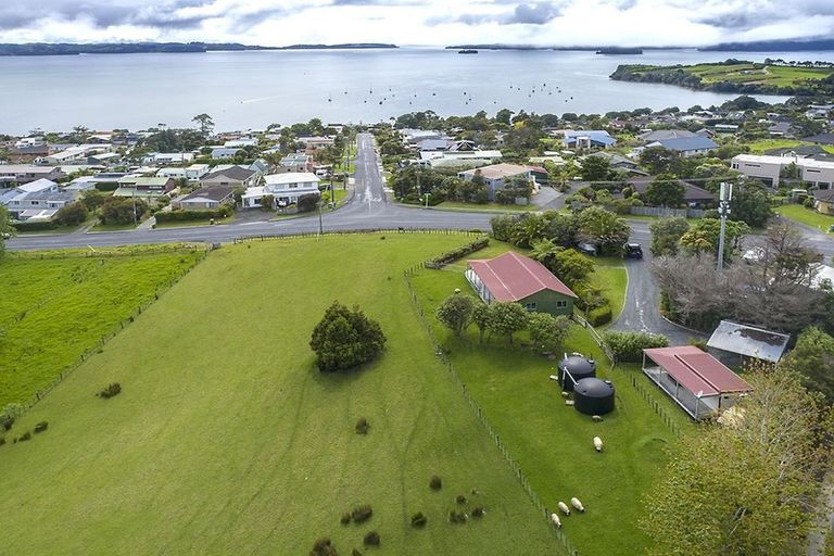 Photo of property in 570 Mahurangi East Road, Algies Bay, Warkworth, 0920