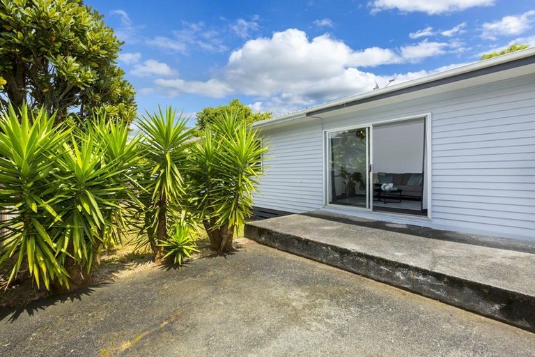 Photo of property in 7 Blueberry Grove, Timberlea, Upper Hutt, 5018