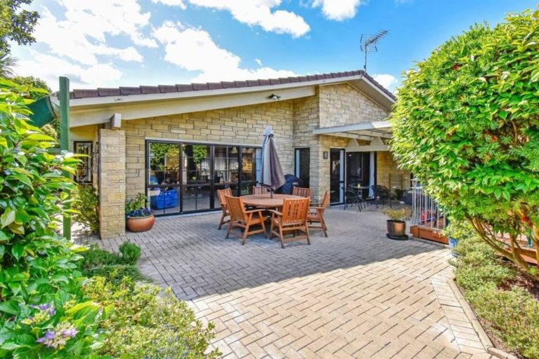 Photo of property in 40 Barnhill Crescent, Pahurehure, Papakura, 2113