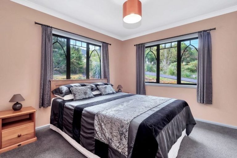 Photo of property in 9 Water Race Lane, Thames, 3577