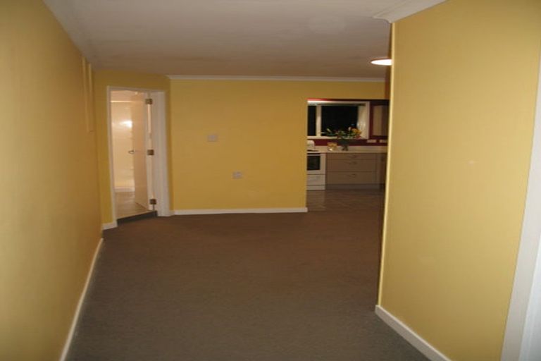 Photo of property in 12 Cheshire Street, Wilton, Wellington, 6012