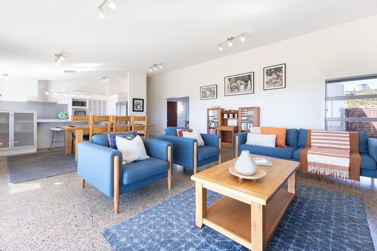 Photo of property in 5 Ocean Vista Lane, Paraparaumu, 5032