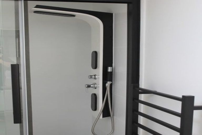 Photo of property in 2/22 Campbell Street, Frankton, Hamilton, 3204