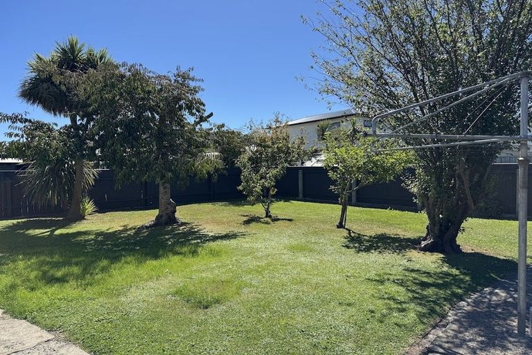 Photo of property in 18 Karamu Crescent, Wainuiomata, Lower Hutt, 5014