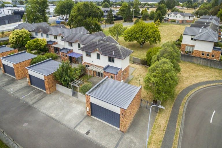 Photo of property in 48 Evergreen Crescent, Trentham, Upper Hutt, 5018