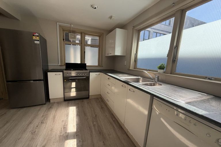 Photo of property in Gurney Nagle Bldg, 33 Vivian Street, Te Aro, Wellington, 6011