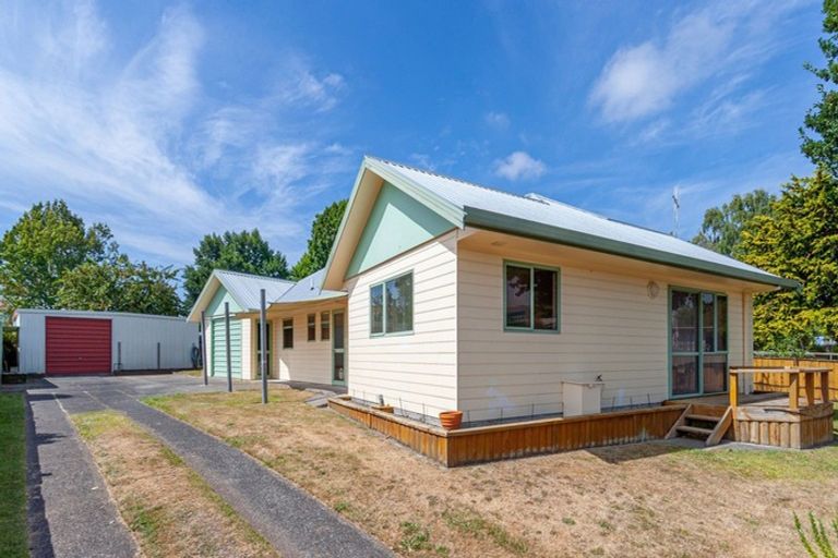 Photo of property in 36 Rangipoia Place, Turangi, 3334