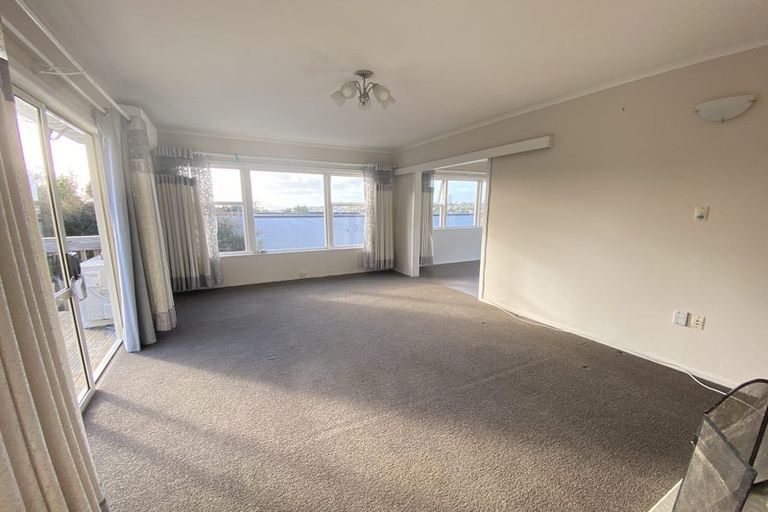 Photo of property in 64 Hastings Road, Mairangi Bay, Auckland, 0630