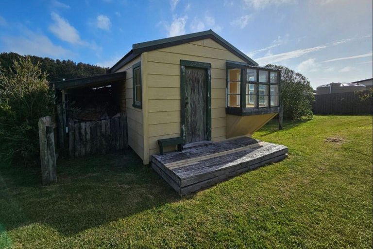 Photo of property in 13 Arataki Street, Waitarere Beach, Levin, 5510