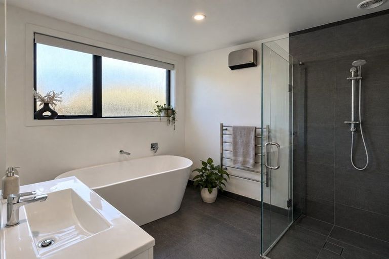 Photo of property in 11 Spalling Road, Halswell, Christchurch, 8025