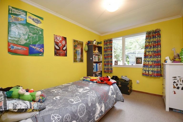 Photo of property in 68 Grant Road, Otatara, Invercargill, 9879