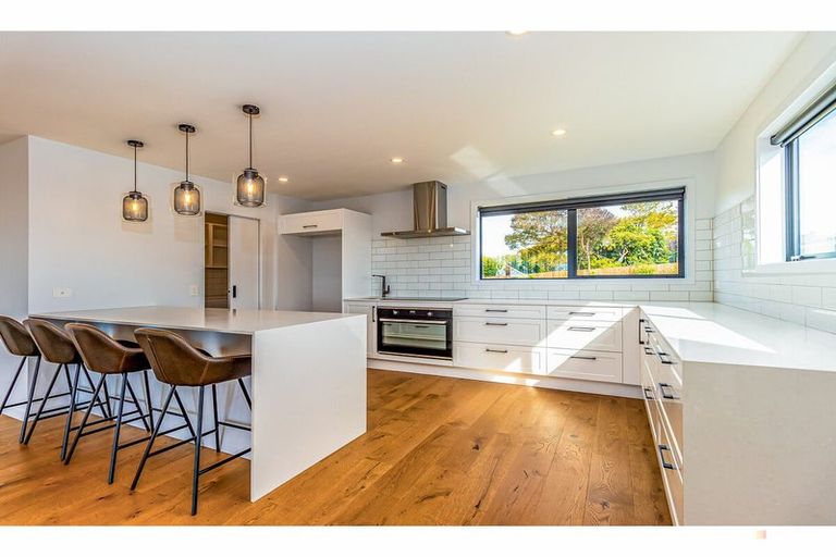 Photo of property in 6 Sea View Terrace, Seaview, Timaru, 7910