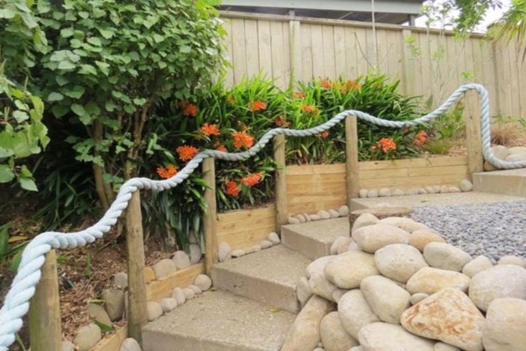 Photo of property in 4 Davies Road, Hurdon, New Plymouth, 4310