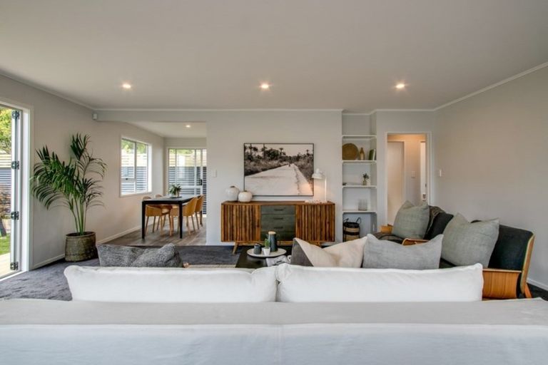 Photo of property in 12a Chaucer Road, Hospital Hill, Napier, 4110