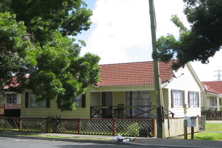 Photo of property in 2/256 Porchester Road, Takanini, 2112