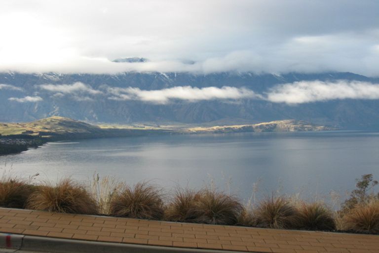 Photo of property in 39 Aspen Grove, Fernhill, Queenstown, 9300