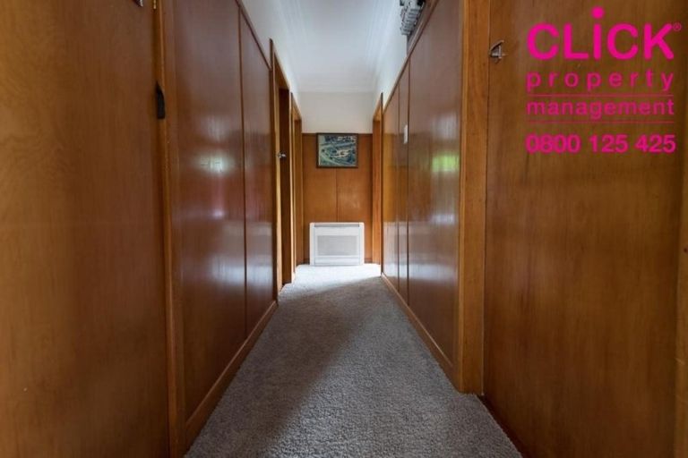 Photo of property in 24 Wharfdale Street, Macandrew Bay, Dunedin, 9014