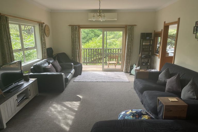 Photo of property in 22 Masefield Street, Cockle Bay, Auckland, 2014