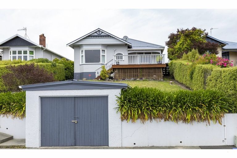 Photo of property in 10 Clifton Terrace, West End, Timaru, 7910