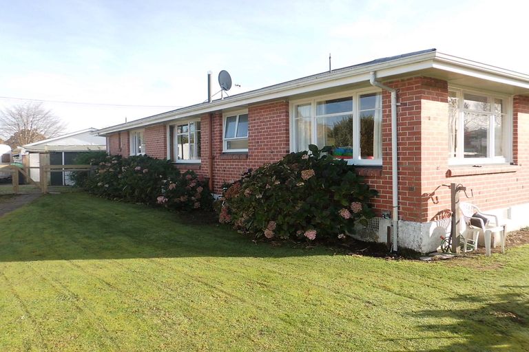 Photo of property in 70 Ormsby Street North, Temuka, 7920