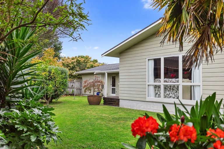 Photo of property in 1 Kiriwai Place, Matua, Tauranga, 3110