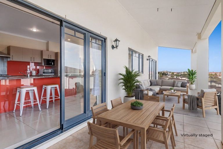 Photo of property in 103 Alec Craig Way, Gulf Harbour, Whangaparaoa, 0930