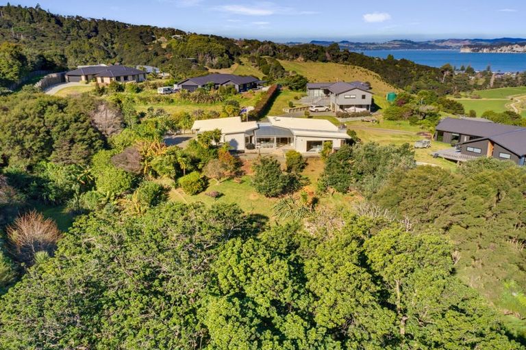Photo of property in 9 Ohuka Place, Whitianga, 3510