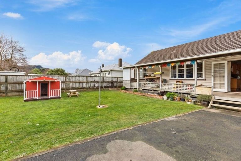 Photo of property in 17 Taita Drive, Boulcott, Lower Hutt, 5011