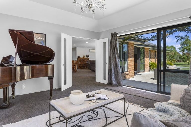 Photo of property in 39 Loburn Whiterock Road, Loburn, Rangiora, 7472