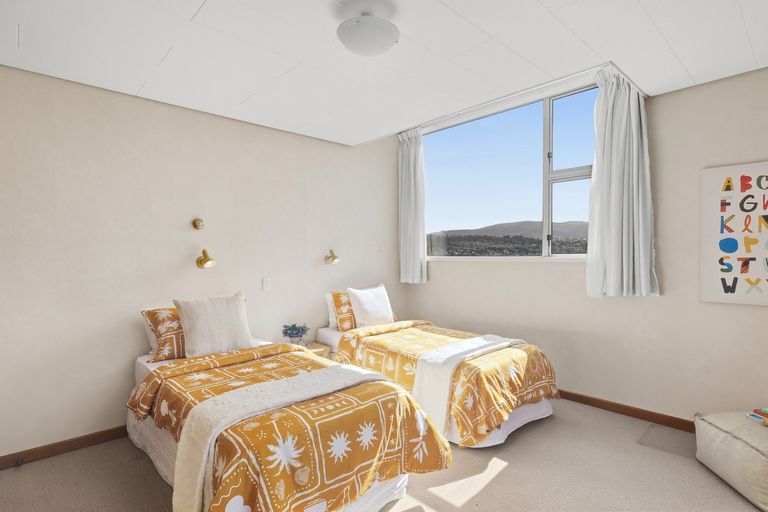 Photo of property in 33 Musselburgh Rise, Musselburgh, Dunedin, 9013