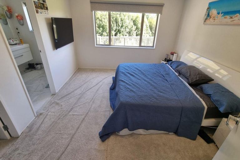 Photo of property in 47 Atherton Terrace, Churton Park, Wellington, 6037
