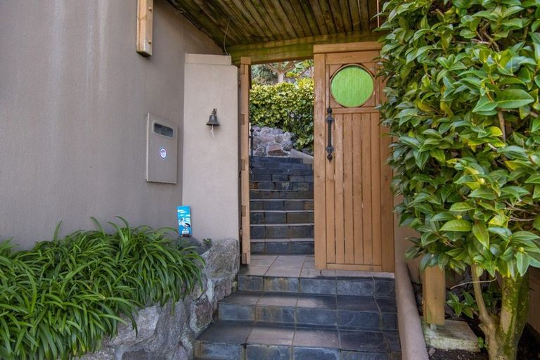 Photo of property in 54 The Esplanade, Omokoroa, 3114