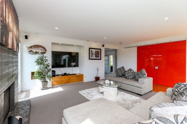 Photo of property in 192a Heta Road, Highlands Park, New Plymouth, 4312