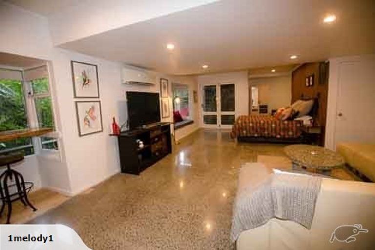 Photo of property in 55a Tui Glen Road, Birkenhead, Auckland, 0626