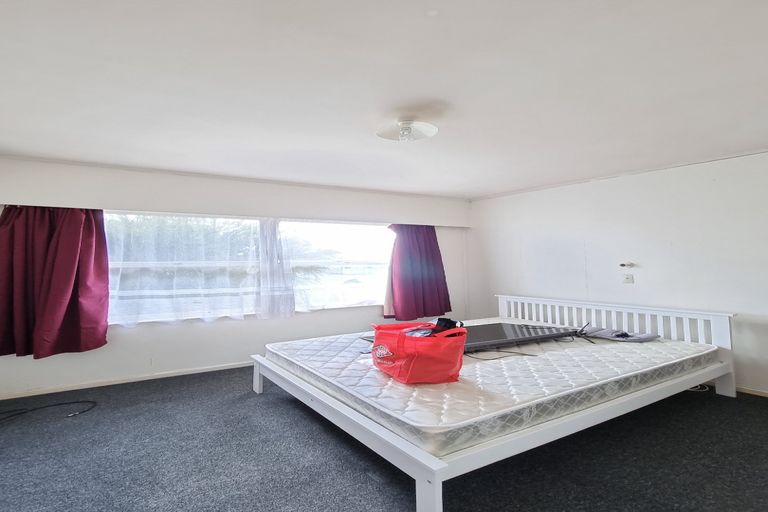 Photo of property in 14a Elizabeth Street, Papakura, 2110