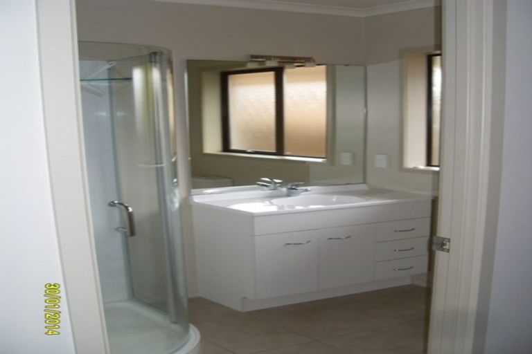 Photo of property in 6a Paterson Avenue, Pukekohe, 2120