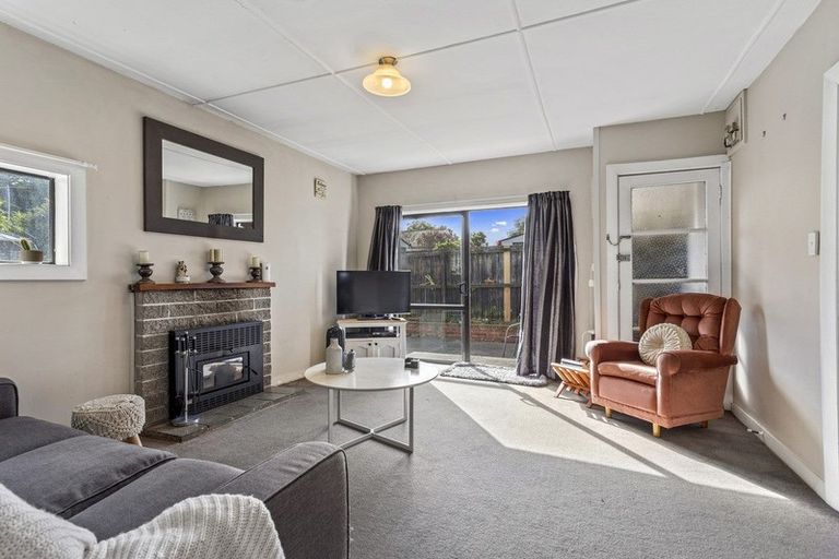 Photo of property in 45 Batten Grove, The Pines Beach, 7630