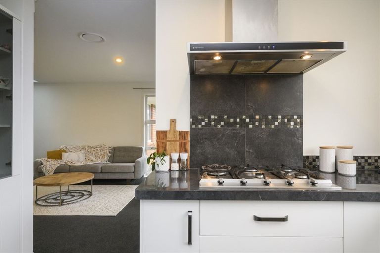 Photo of property in 32 Oak Crescent, Ashhurst, 4810