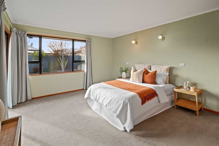 Photo of property in 47 Oakhampton Street, Hornby, Christchurch, 8042