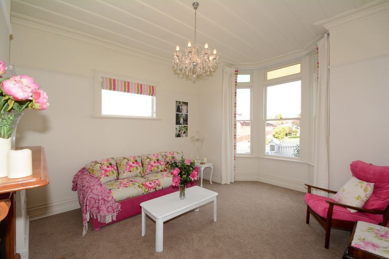 Photo of property in 16 Galloway Street, Mornington, Dunedin, 9011
