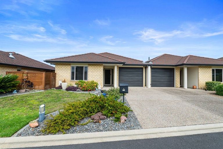 Photo of property in 8 Havenbrook Way, Pyes Pa, Tauranga, 3112