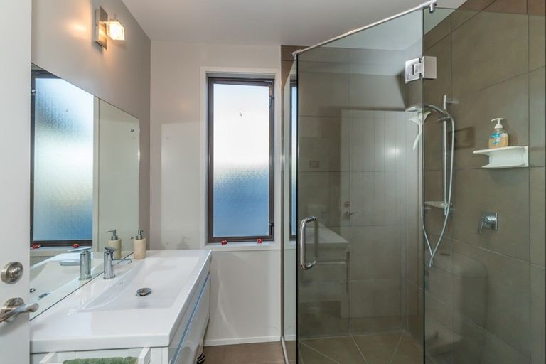 Photo of property in 15a Robbie Street, Foxton Beach, Foxton, 4815