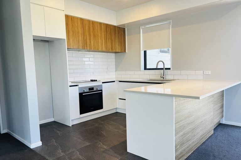 Photo of property in 1 Hanga Place, Papatoetoe, 2024