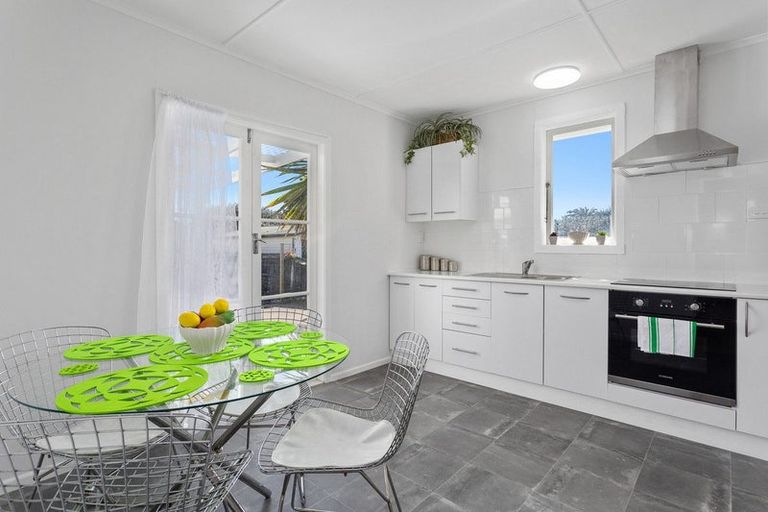 Photo of property in 12 Pollen Street, Kawerau, 3127