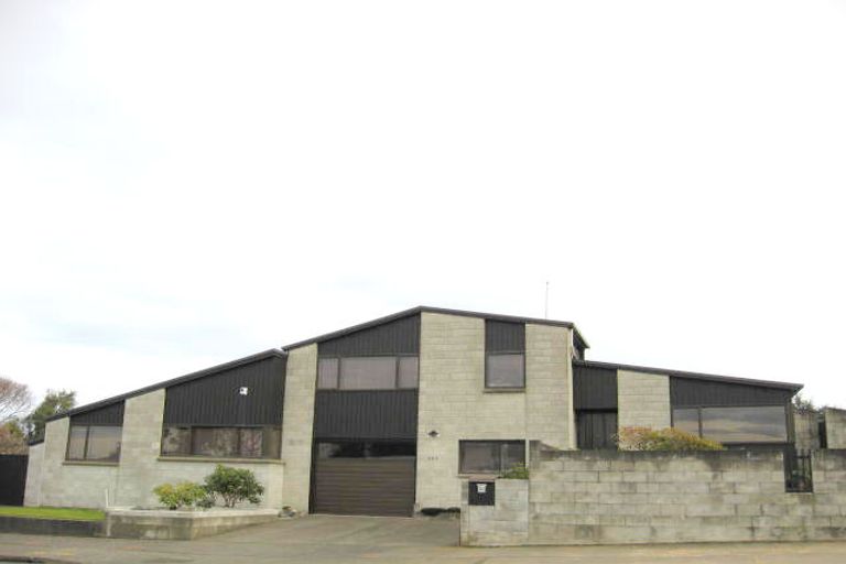 Photo of property in 203 Conyers Street, Strathern, Invercargill, 9812