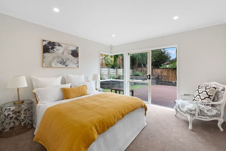 Photo of property in 54 Hillwell Drive, Henderson, Auckland, 0612