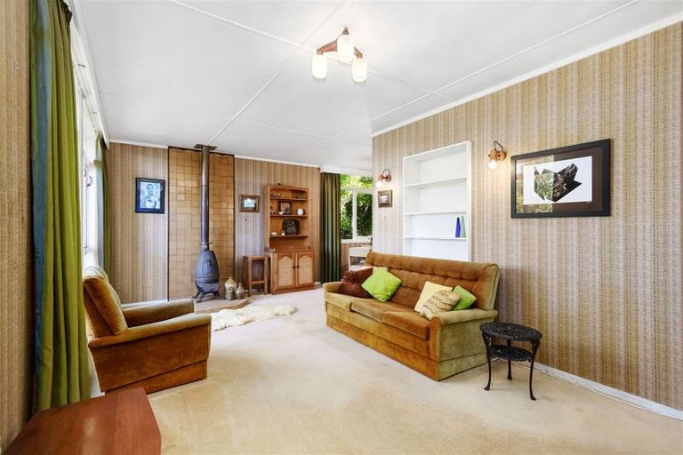 Photo of property in 62 Ironside Road, Johnsonville, Wellington, 6037